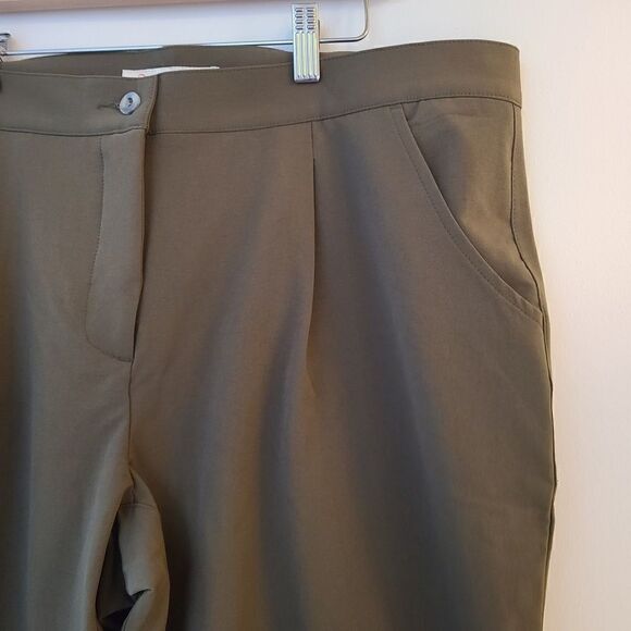 NWT Tilley Wanderer Collection Olive Green Travel Pants 14 - Picture 4 of 9